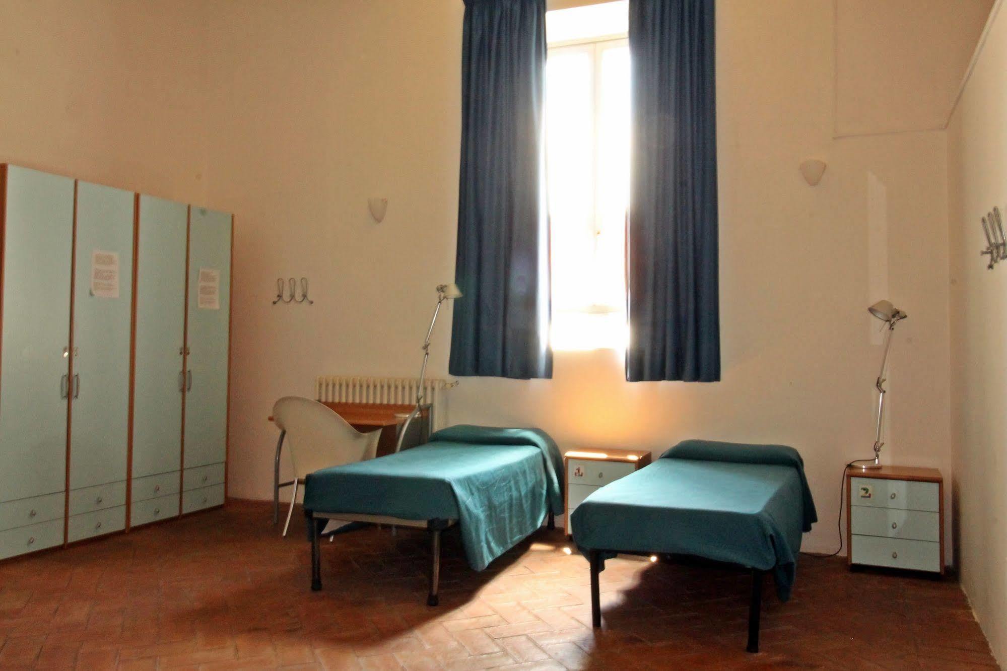Orsa Maggiore Hostel For Women Only Roma Exterior foto
