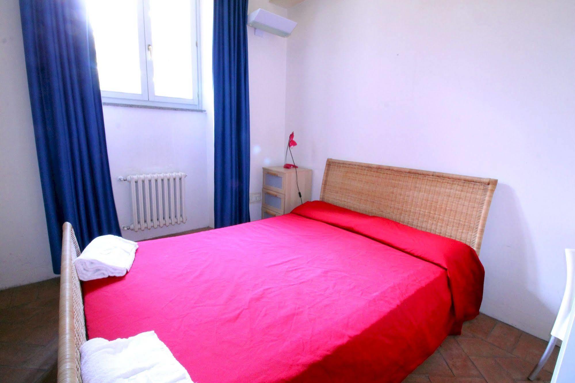 Orsa Maggiore Hostel For Women Only Roma Exterior foto