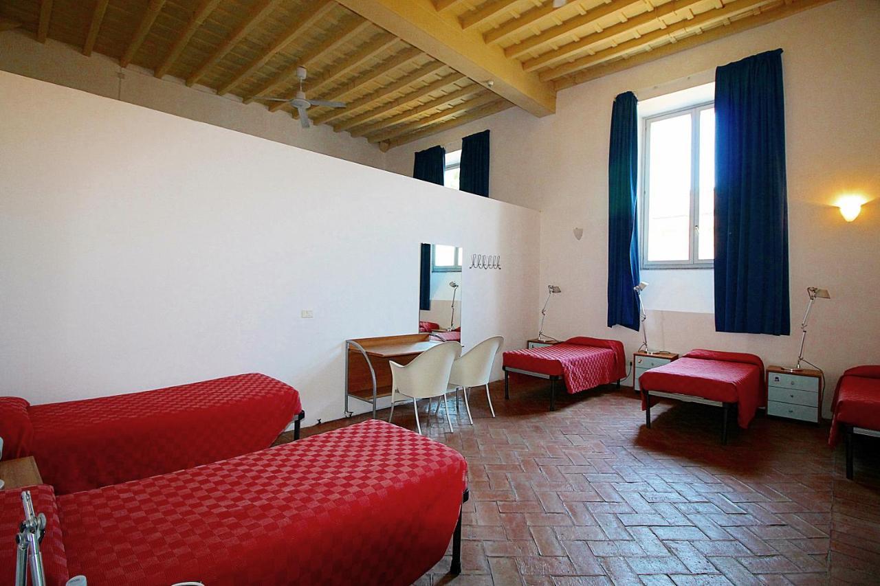 Orsa Maggiore Hostel For Women Only Roma Exterior foto